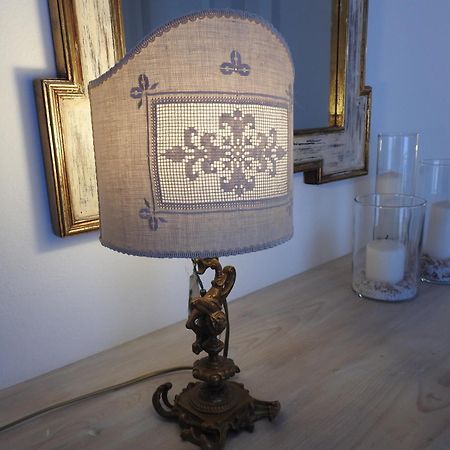 La Casa Di Clara Bed & Breakfast Esine Eksteriør bilde